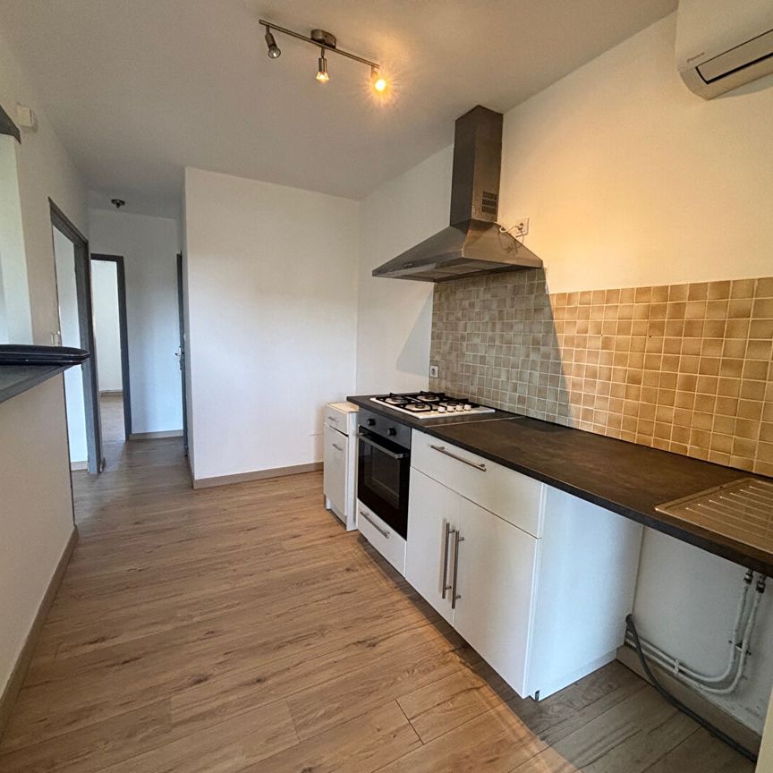 A LOUER - CARPENTRAS - T3, - Photo 1