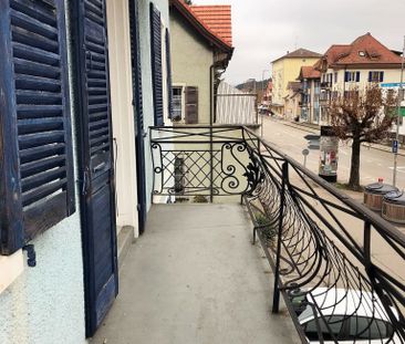 Recent kitchen close to the station - Photo 5