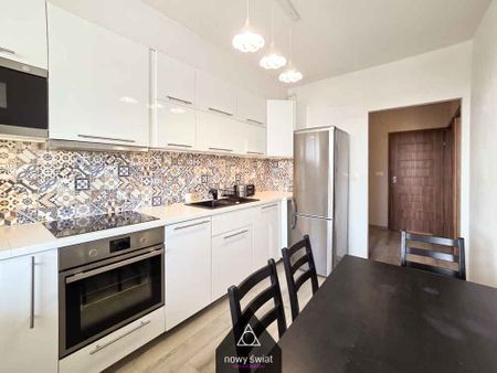 Komfortowe Mieszkanie na Wynajem Kraków Czyżyny – Osiedle Avia | 45m² z Oddzielną Kuchnią i Zabudowanym Balkonem - Photo 2