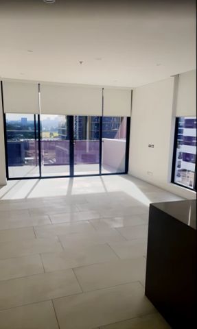 126 Banks Ave, Sydney - Photo 3