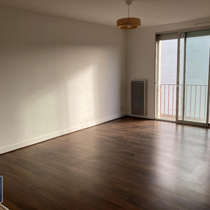 Location Appartement 1 pièce 33m² NOTRE DAME DE SANILHAC 24660 - Photo 1