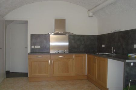 Location Appartement 2 pièces 50m² ANIANE 34150 - Photo 4