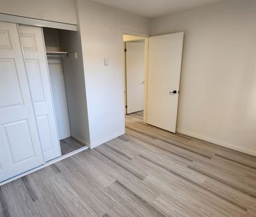 339 Blake Street, Unit 1, Barrie ON L4M1L1 - Photo 3