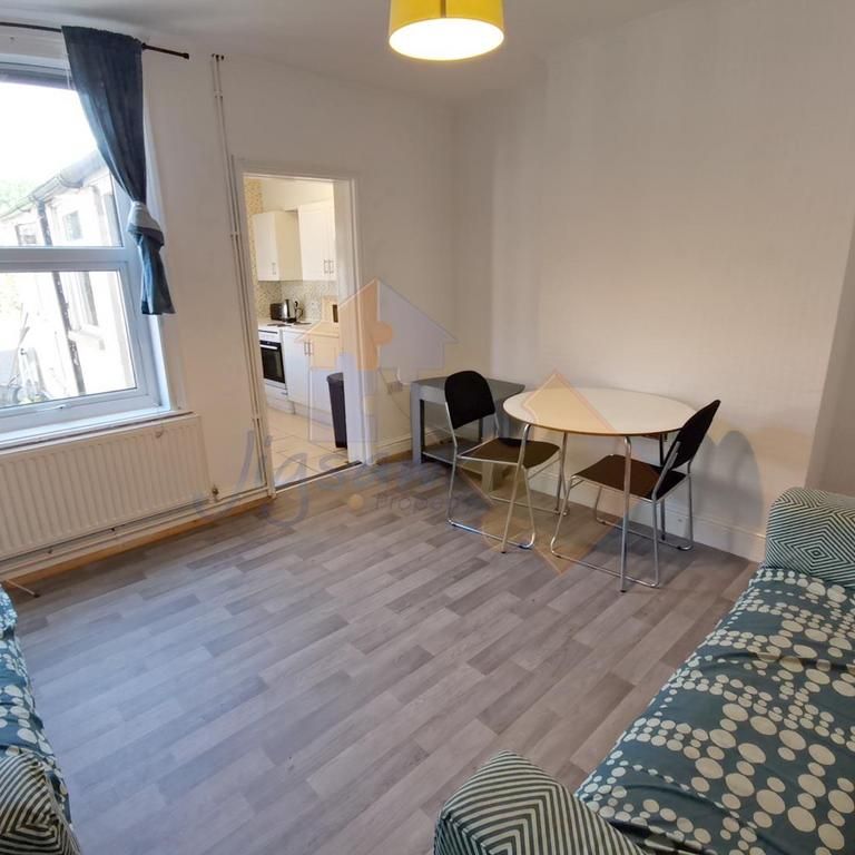 3 bedroom house to rent - Photo 1