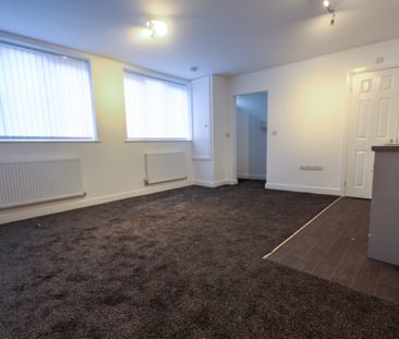Apartment to rent in Flat 2, Cheshire Cheese Apartments, High Stree... - Photo 3
