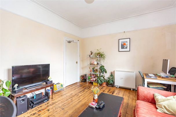 Cotham Grove, - Photo 1