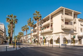 Villa in Affitto a Forte dei Marmi – Zona: Centro