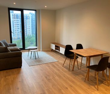 2 Bed Flat, The Gate, M4 - Photo 4