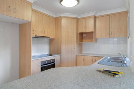 Modern two-bedroom villa - Photo 3