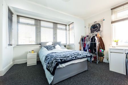 Headingley Avenue, Headingley, Leeds - Photo 3