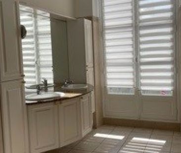 Louer appartement 5 pièces de 177 m² - Photo 6