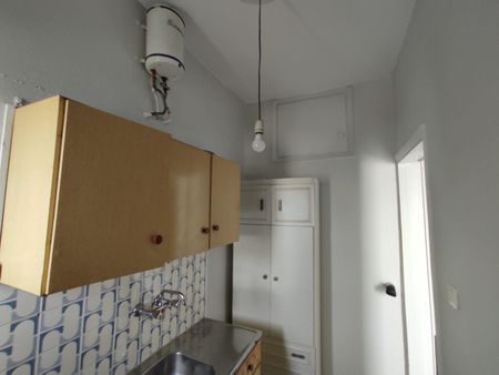 Studio/Γκαρσονιέρα για ενοικίαση Αγία Σοφία (Πάτρα) - Photo 3