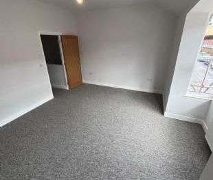 3 bedroom property to rent in Eastbourne - Photo 4