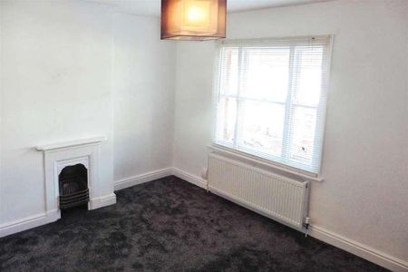 Milton Street, Higham Ferrers, Northants, NN10 - Photo 2