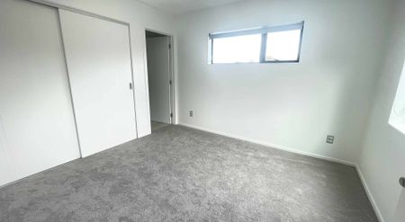 Brand new - Spacious Family Home in a Great Location - Photo 5