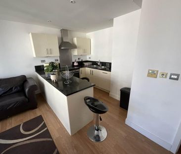1 bedroom flat to rent - Photo 4