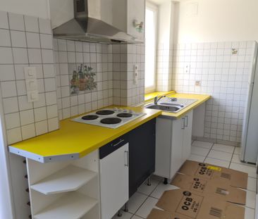 Location Appartement 2 pièces 32m² LE CREUSOT 71200 - Photo 3