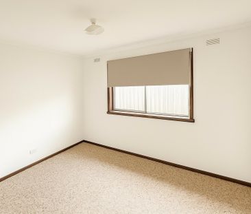 Comfortable Family Home in a Great Hampton Park Location - Photo 2