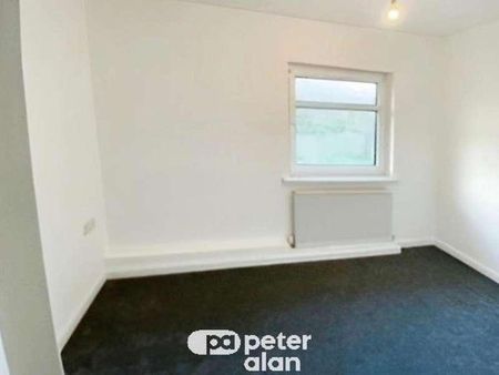 Bryn Teg, Neath, SA11 - Photo 2