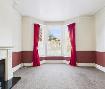 2 bedroom ground floor flat to rent - Photo 4