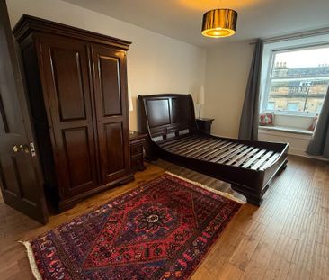 4 bedroom flat to rent - Photo 6