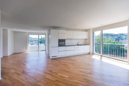 3.5 Zimmer, 91 m², 6. Stock - Photo 2