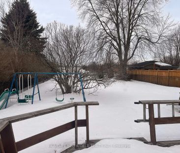 For Lease - 98 Thornton Avenue Unit# Main, Bradford West Gwillimbur... - Photo 5