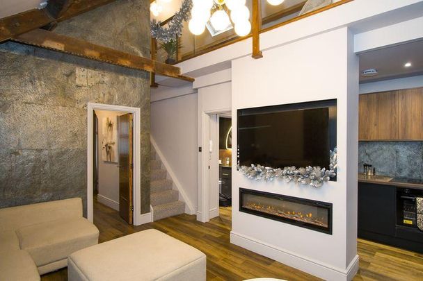 2 bedroom flat to rent - Photo 1