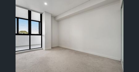 Modern 2 Bedroom Apartment with Great Views - Photo 3
