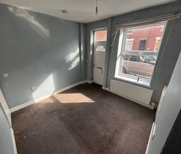 2 bed Terraced - To Let - Photo 1