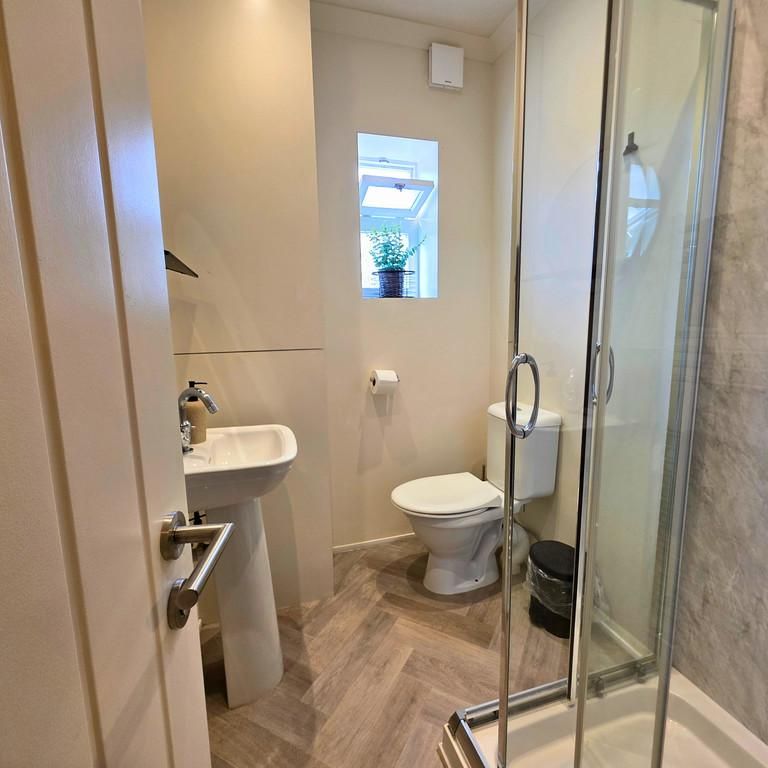 3 bedroom terraced house to rent - Photo 1