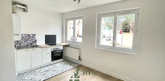Location Appartement 2 pièces 40m² ROANNE 42300 - Photo 2