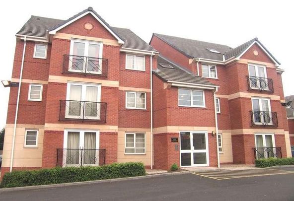 Sandringham Court, Great Barr, Birmingham, West Midlands, B42 - Photo 1