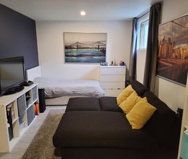 Maison à étages - 135 Rue du Moissonneur - Photo 5