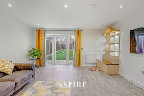 Cheshire Walk, Basildon, SS14 - Photo 1