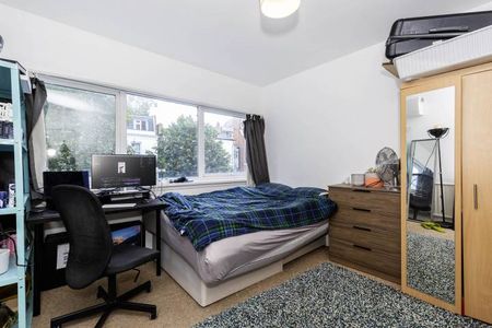 Modern Sharers Apartment - Photo 3