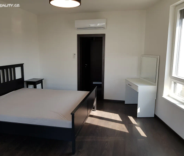 Pronájem bytu 4+kk 119 m² - Photo 4