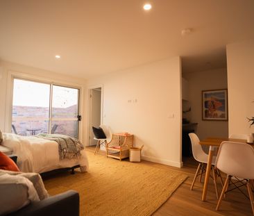 Heidelberg West - Photo 1