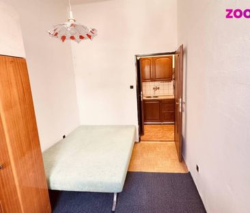 Pronájem bytu 2+1 31 m² - Fotografie 4
