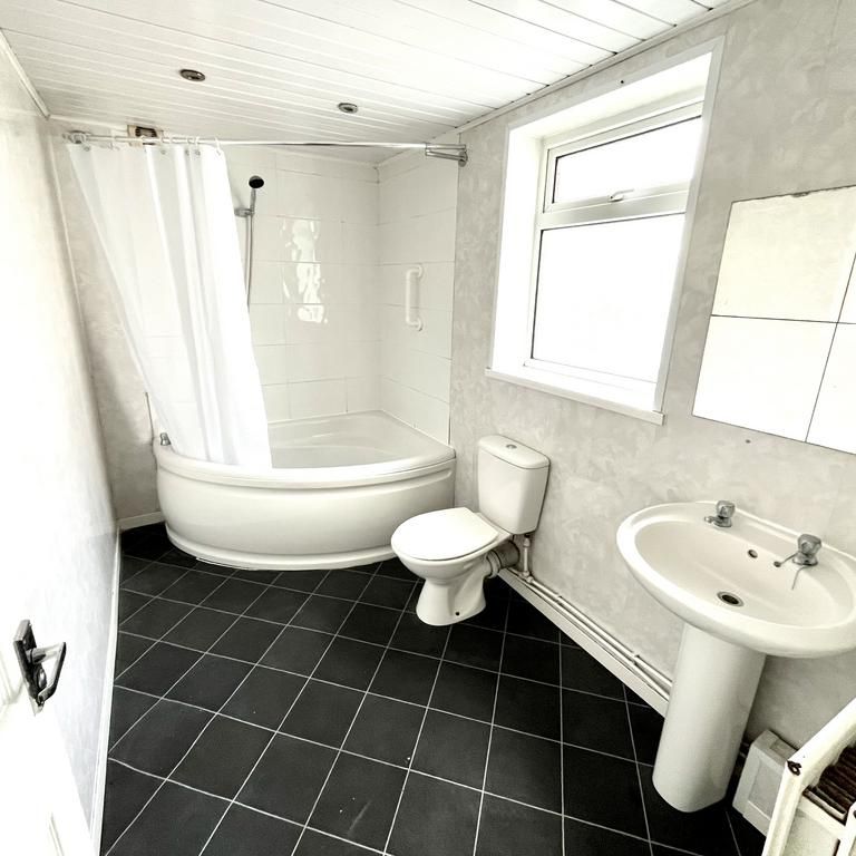 3 bedroom cottage to rent - Photo 1