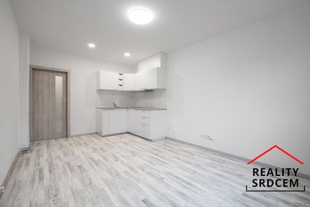 Pronájem bytu 1+kk 24 m² - Photo 3