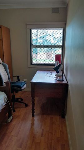 3-bedroom shared house / townhouse, Coventry Rd - Photo 4