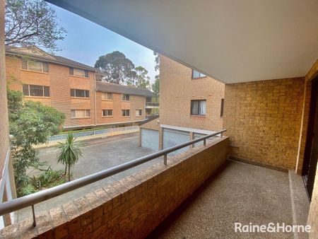 2/13-15 Helen Street, Westmead, NSW 2145 - Photo 3