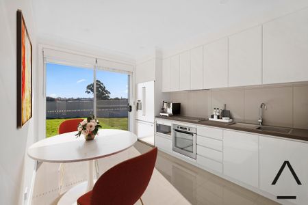 13A Facey Cres, Lurnea NSW 2170 - House For Rent | Domain - Photo 5