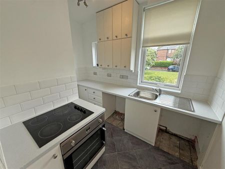 2 bedroom flat to rent - Photo 4