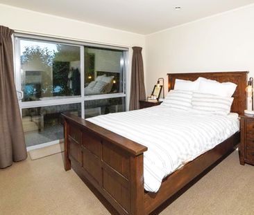 64a Sheridan Terrace, Johnsonville - Photo 2