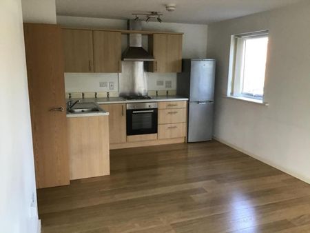 2 bedroom apartment to rent - Photo 5