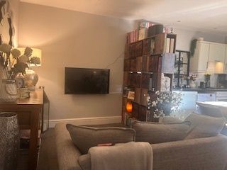 1 Bed Flat, Commercial Road, LS5 - Photo 1