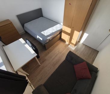 Room in a Shared Flat, Cottenham House, N19 - Photo 4