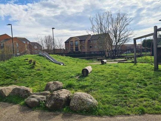 Salisbury Road, Southall, Middlesex, UB2 - Photo 1